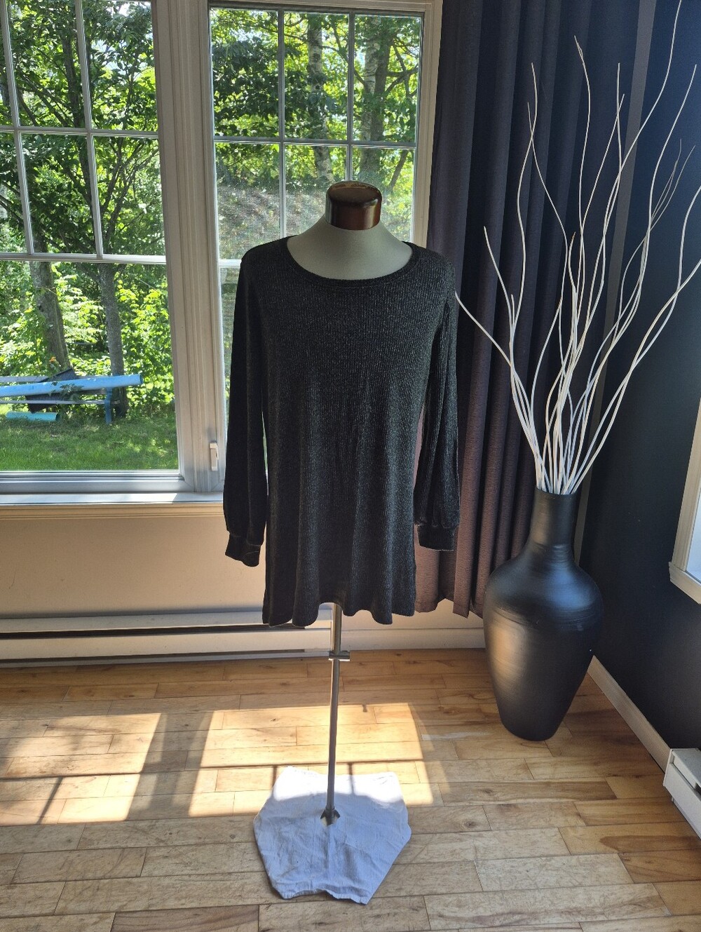 Shimmering Black/grey Long Sleeve Tunic Top